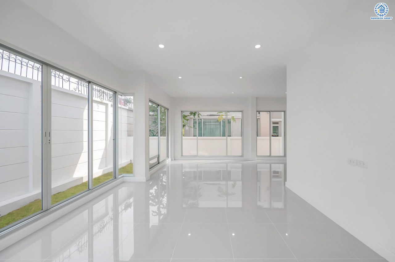 บ้านมือสองตกแต่งใหม่ โครงการ ไลฟ์ บางกอก บูเลอวาร์ด ปิ่นเกล้า-เพชรเกษม หลังมุม สังคมคุณภาพ SC Asset เนื้อที่กว้างกว่า 52.5 ตร.ว ฟังก์ชัน 3 ห้องนอน 3 ห้องน้ำ 2 ที่จอดรถ บนทำเลติดถนนพุทธมณฑลสาย4 ตอบโจทย์กับทุกครอบครัว ใกล้ ม.มหิดล, แหล่งช้อปปิ้ง "เซ็นทรัล ศาลายา", รถไฟฟ้าสายสีน้ำเงิน "สถานีหลักสอง" และทางด่วน "ศรีรัช"